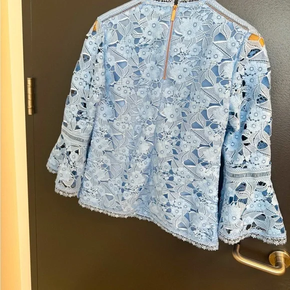 Ted Baker NWOT size 1 (S) bell sleeves Sky Blue Lace Blouse. Full descr in pics - Picture 12 of 17